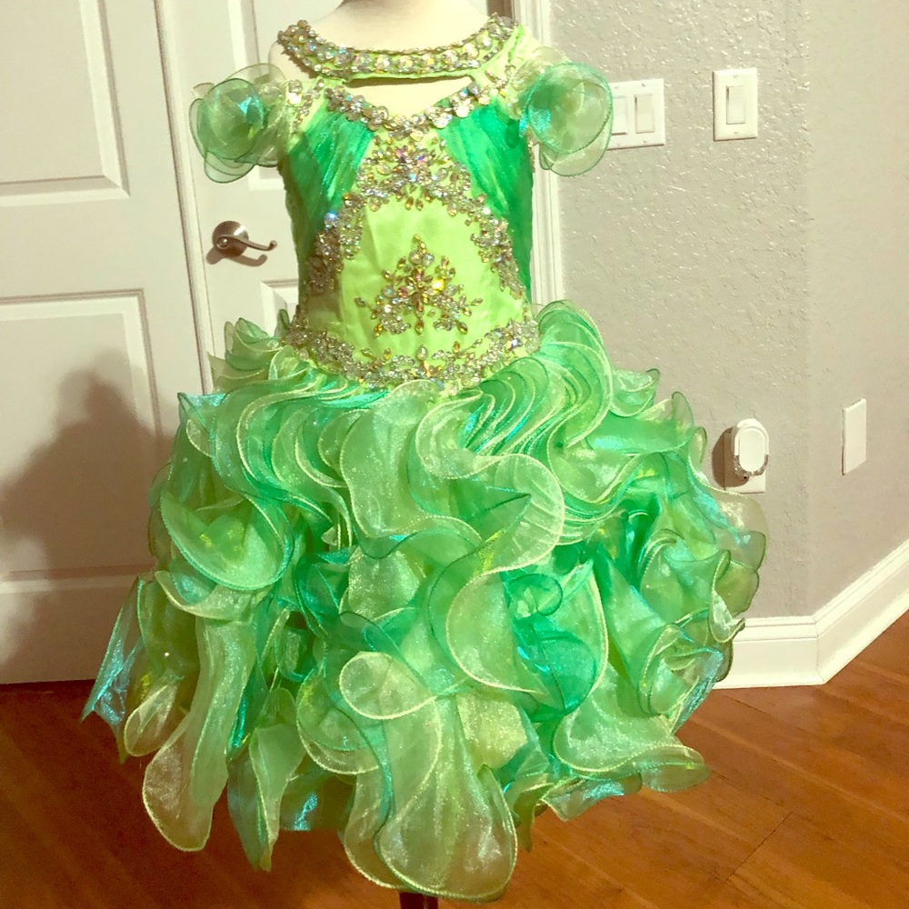 Ritzee Girls Pageant Dress Size 8